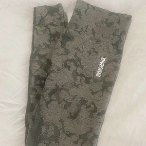 Gymshark adapt camo leggings